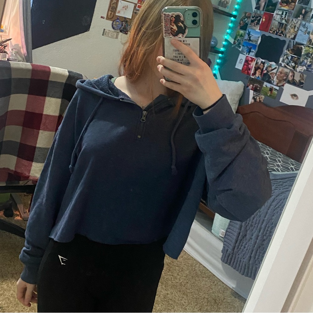 Women’s Large blue SO Lounge life hoodie